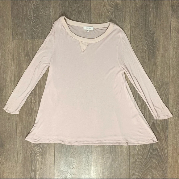 Aritzia Babaton Top 3/4 Length Sleeve Flowy Casual Basic Lilac Grey Size XS - Picture 8 of 16
